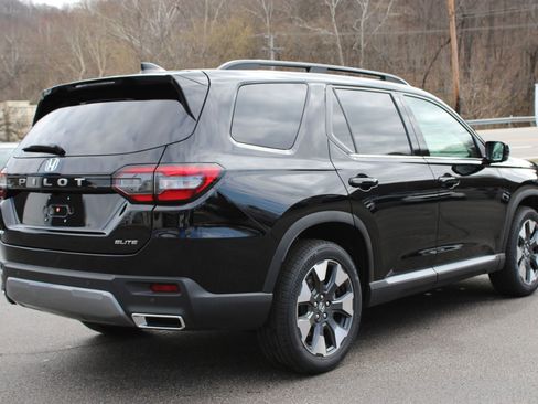 New 2026 Honda Pilot Elite image 8