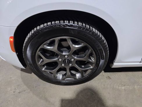 Used 2015 Chrysler 300 S w/ 300S Premium Group image 24