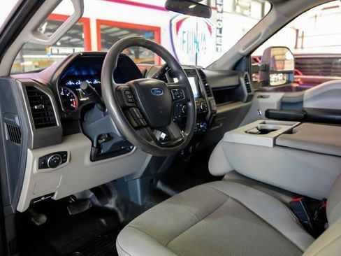 Used 2022 Ford F250 XL w/ STX Appearance Package image 5