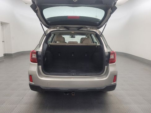 Used 2017 Subaru Outback 2.5i AWD/4WD image 29