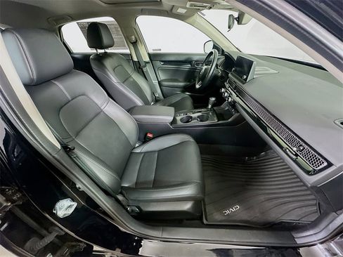 Used 2024 Honda Civic EX-L image 11