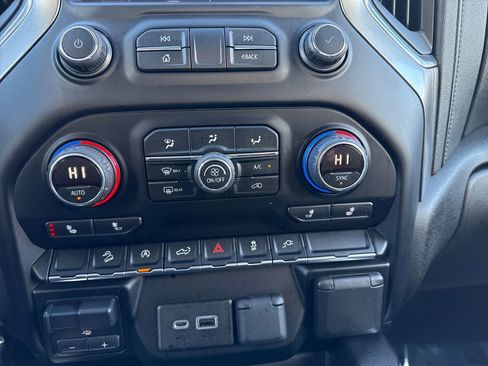 Used 2019 Chevrolet Silverado 1500 LT Trail Boss image 23