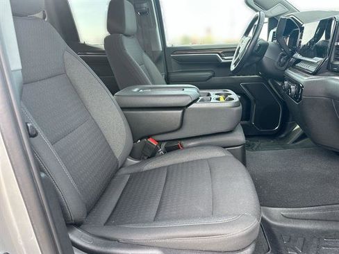 Used 2022 Chevrolet Silverado 1500 LT image 22