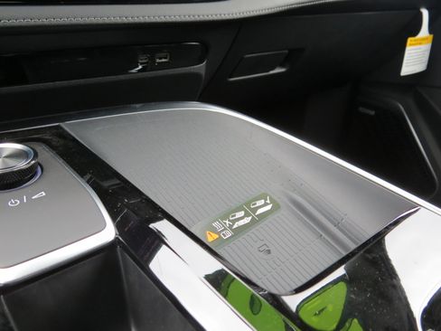 New 2026 Buick Enclave Sport Touring w/ LPO, Floor Liner Package image 26