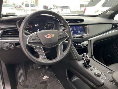 Used 2023 Cadillac XT5 Premium Luxury image 10