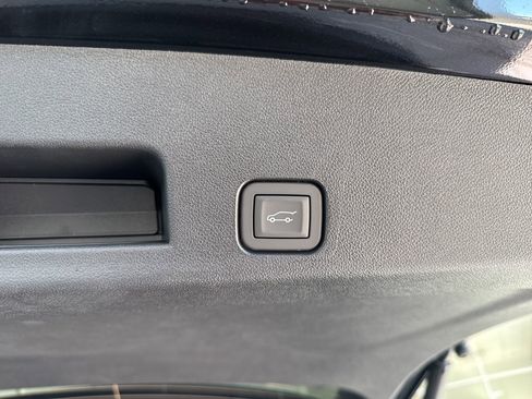 New 2026 Chevrolet Traverse LT w/ Driver Confidence Package image 13