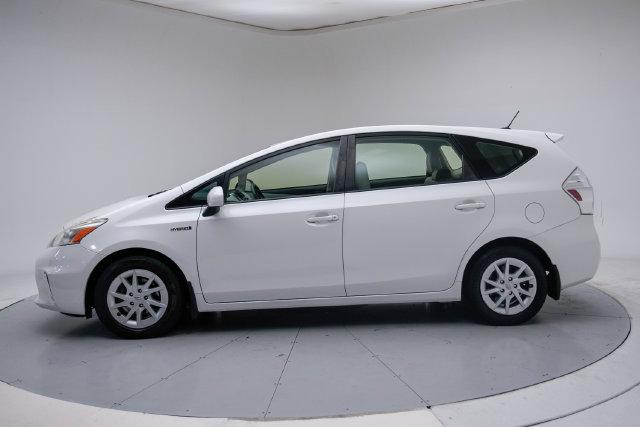 Used 2013 Toyota Prius V Three FWD image 2