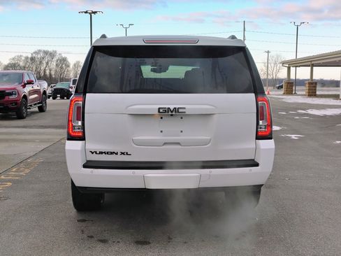 Used 2019 GMC Yukon XL SLT image 6