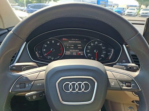 Used 2023 Audi Q5 2.0T Premium w/ Convenience Package AWD/4WD image 20