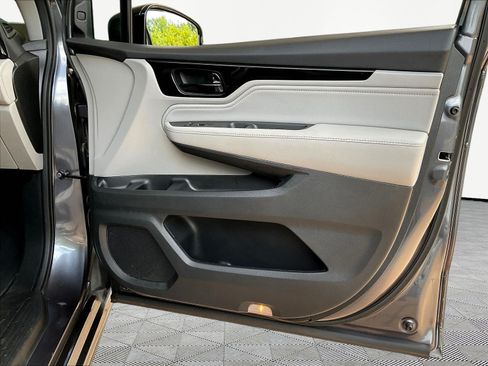 Used 2018 Honda Odyssey Elite image 29