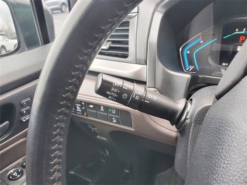 Used 2019 Honda Odyssey EX-L image 16