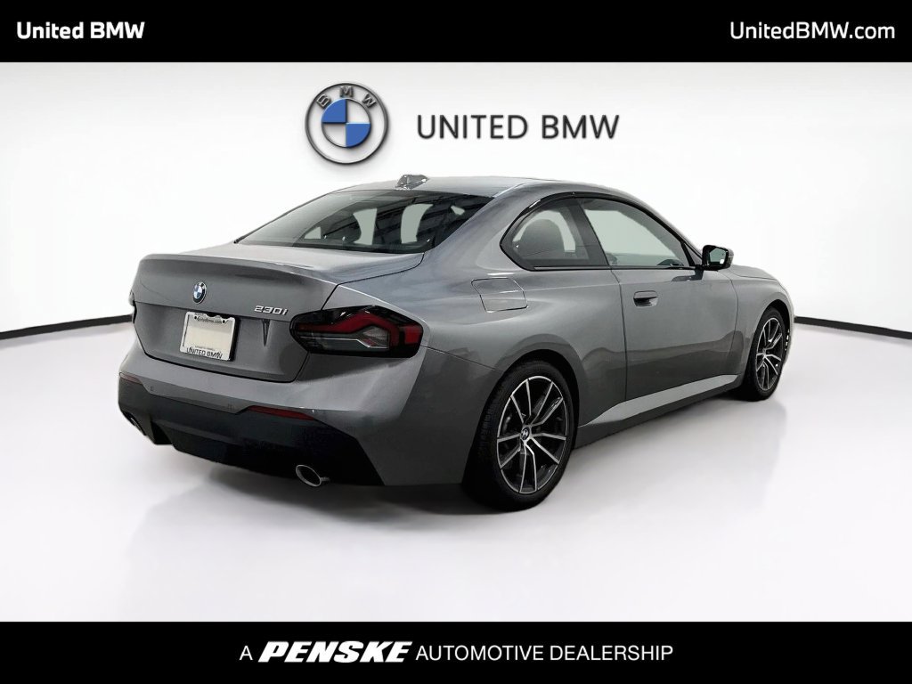 Certified 2026 BMW 230i Coupe RWD image 5