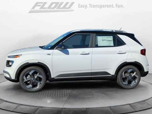 New 2026 Hyundai Venue SEL image 4