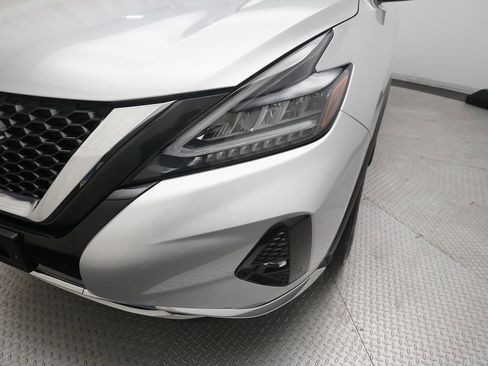 Used 2023 Nissan Murano SV image 24