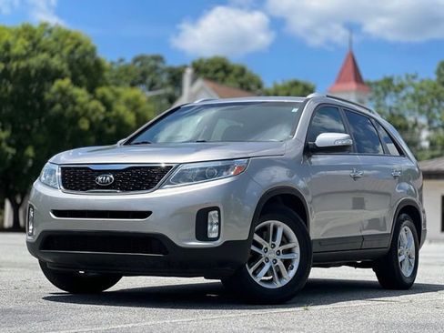 Used 2015 Kia Sorento LX FWD image 1
