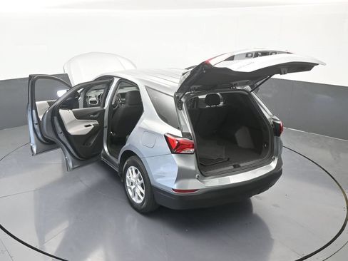 Used 2024 Chevrolet Equinox LS FWD image 61