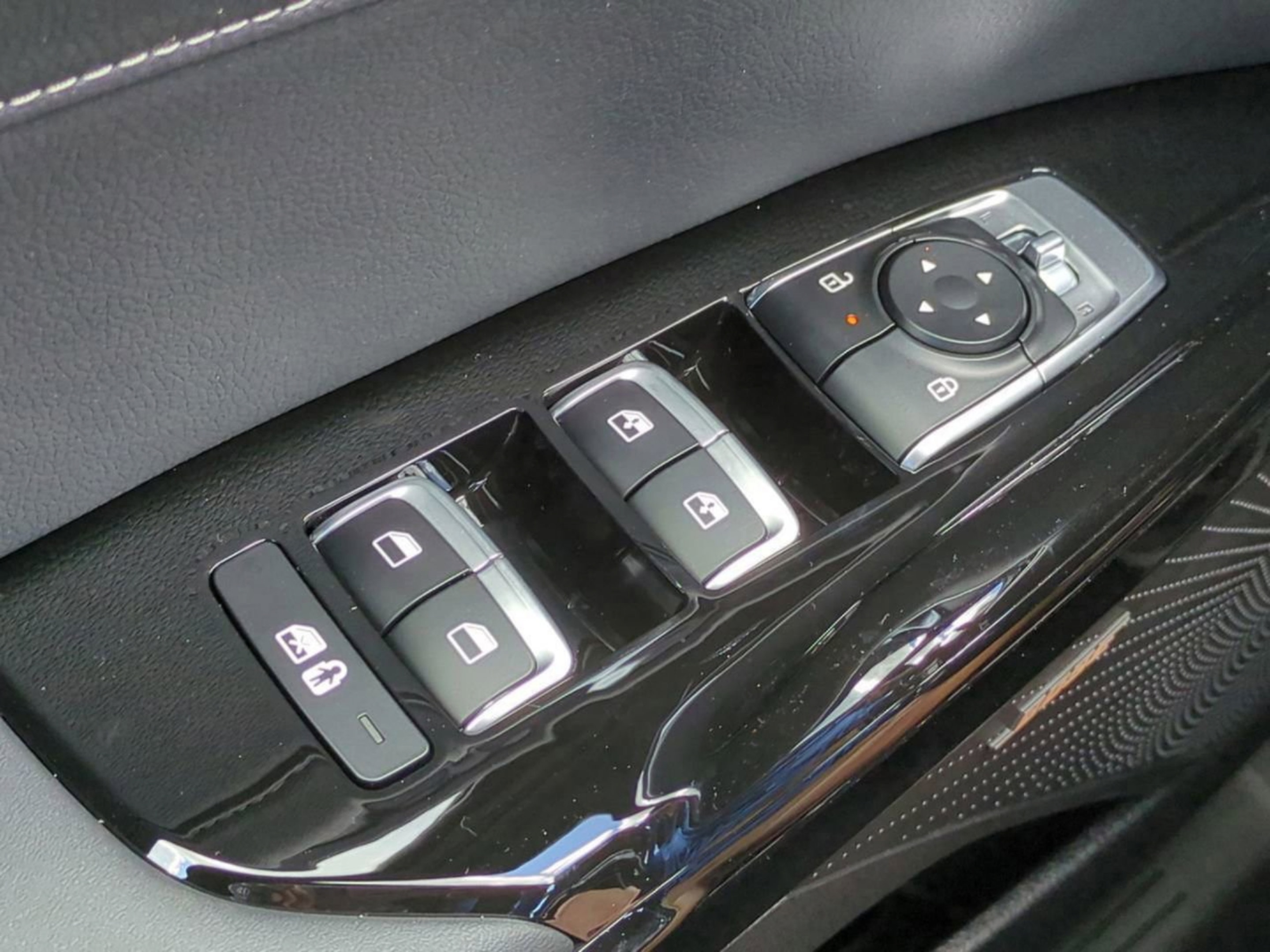 New 2026 Kia K5 GT-Line w/ GT-Line Premium Package FWD image 28