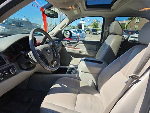 Used 2009 Chevrolet Tahoe LT w/ Luxury Package image 25