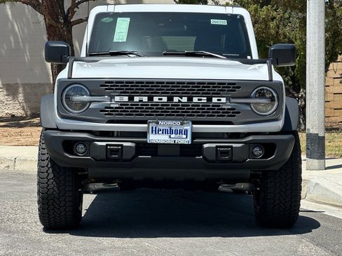 New 2026 Ford Bronco Badlands w/ Sasquatch Package AWD/4WD image 9