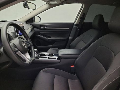 Used 2023 Nissan Altima 2.5 SV FWD image 17