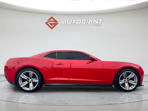 Used 2014 Chevrolet Camaro ZL1 RWD image 9