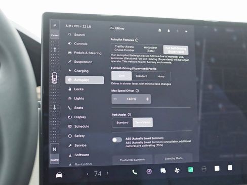 Used 2022 Tesla Model X image 22