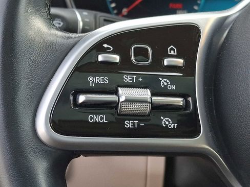 Certified 2022 Mercedes-Benz GLC 300 GLC 300 image 17