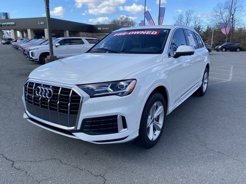Used 2021 Audi Q7 2.0T Premium w/ Convenience Package image 3