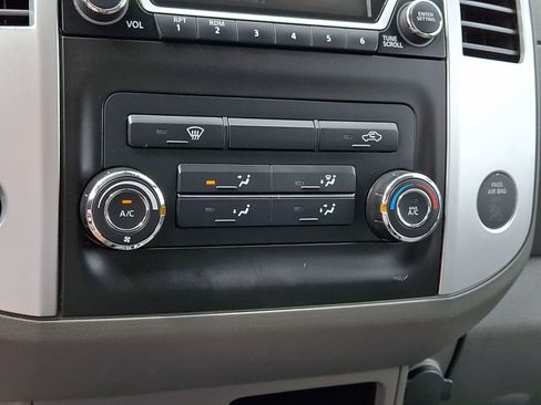 Used 2016 Nissan Frontier SV AWD/4WD image 17