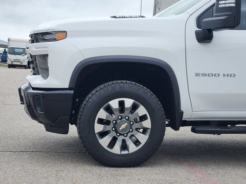 New 2026 Chevrolet Silverado 2500 Custom w/ Custom Value Package AWD/4WD image 5