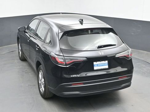 Used 2025 Honda HR-V LX image 36