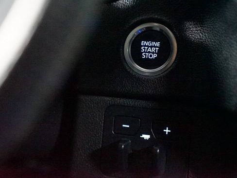 Used 2023 Toyota Tundra SR5 w/ SR5 Convenience Package image 24