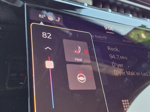 New 2025 Jeep Grand Cherokee Altitude w/ Trailer Tow Package image 4