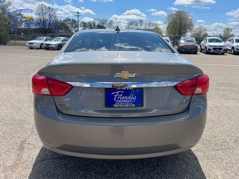 Used 2019 Chevrolet Impala LT FWD image 4