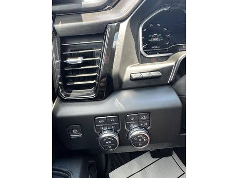 Used 2023 GMC Sierra 1500 AT4 w/ AT4 Premium Package AWD/4WD image 30