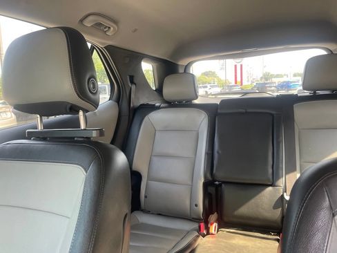 Used 2020 Chevrolet Equinox Premier w/ LPO, Floor Liner Package FWD image 15