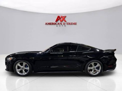 Used 2016 Ford Mustang Premium RWD image 4