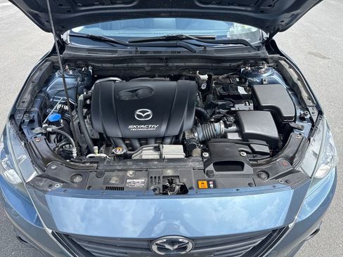 Used 2016 MAZDA MAZDA3 i Touring FWD image 25
