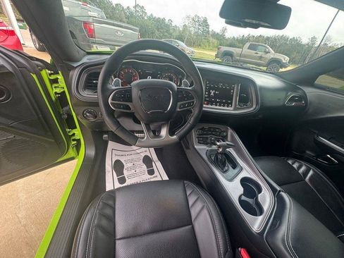 Used 2023 Dodge Challenger SRT Hellcat image 11