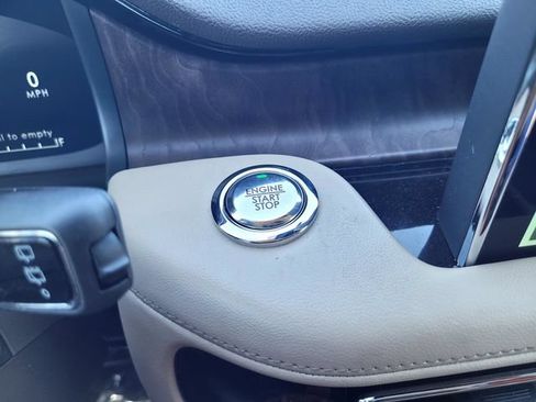 Certified 2023 Lincoln Aviator Reserve w/ Equipment Group 201A RWD image 18