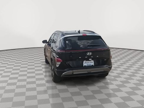 Used 2024 Hyundai Kona Limited FWD image 7