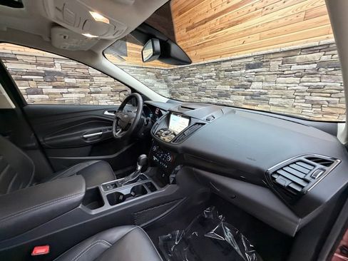 Used 2018 Ford Escape Titanium w/ Ford Safe & Smart Package AWD/4WD image 13