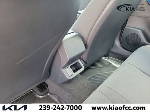 New 2026 Kia K4 FWD image 12