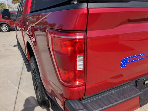 Used 2022 Ford F150 XLT w/ Equipment Group 302A High image 10