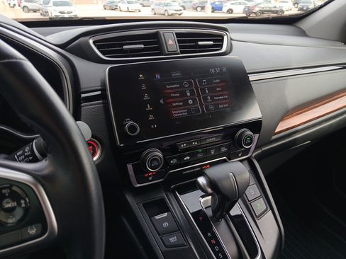 Used 2022 Honda CR-V Touring image 11