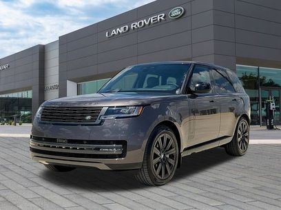 New 2025 Land Rover Range Rover SE