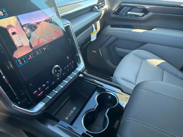 New 2027 GMC Yukon Elevation w/ Technology Package RWD image 21