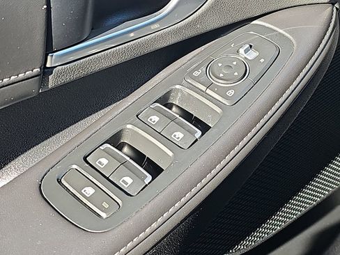 Used 2022 Hyundai Sonata Limited w/ Cargo Package image 29