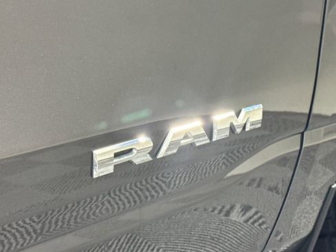 Used 2023 RAM 1500 Big Horn AWD/4WD image 18