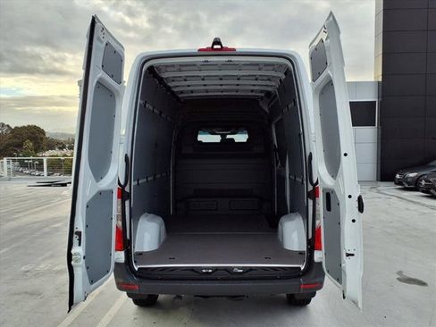 New 2026 Mercedes-Benz Sprinter 2500 image 21